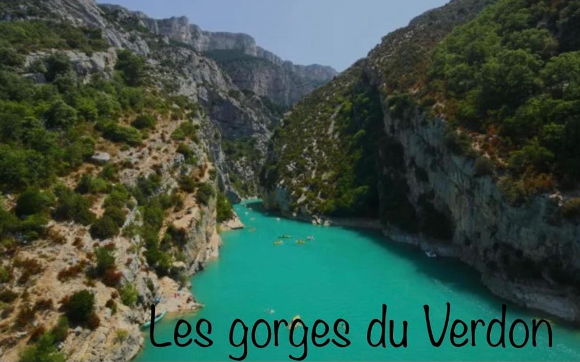 Les Mazets Du Pas Hotel Gréoux-les-Bains Kültér fotó